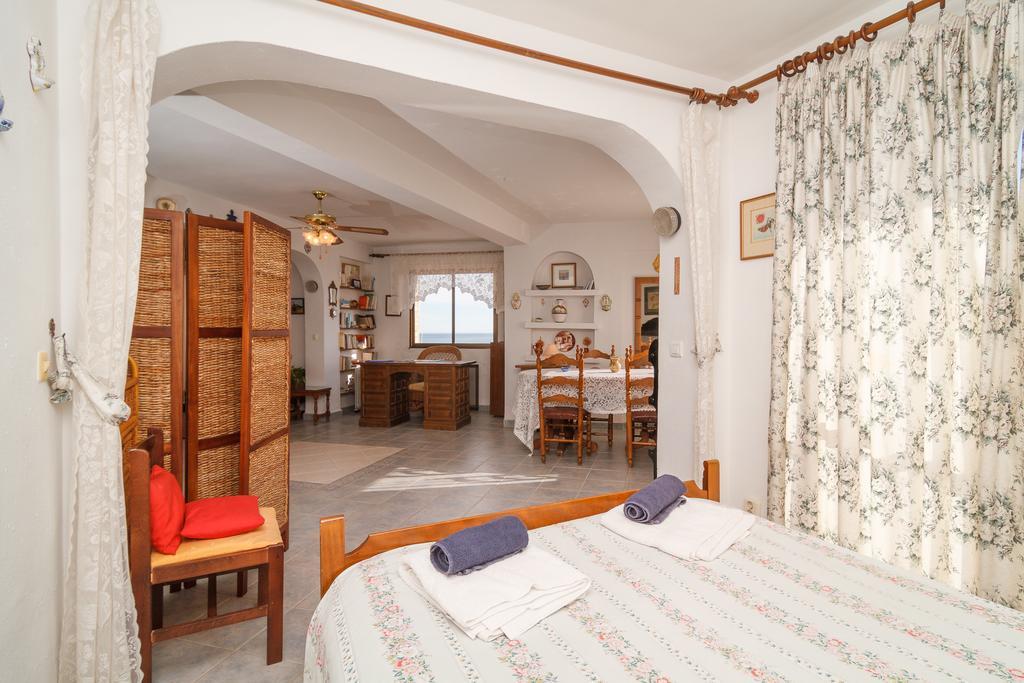 Bahia 58 Apartments Casasol เนร์คา ภายนอก รูปภาพ